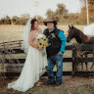 Meet your Posher, Kenra